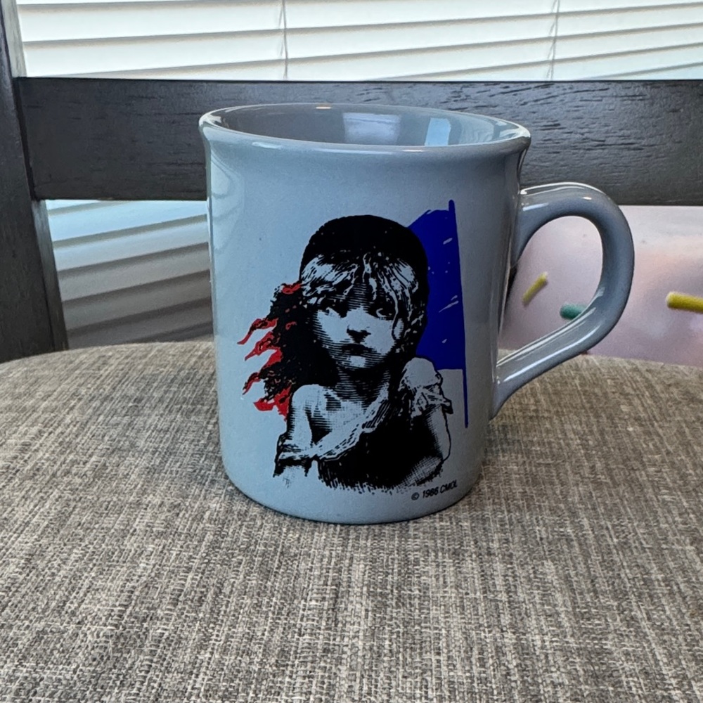 1986 Les Miserables coffee mug